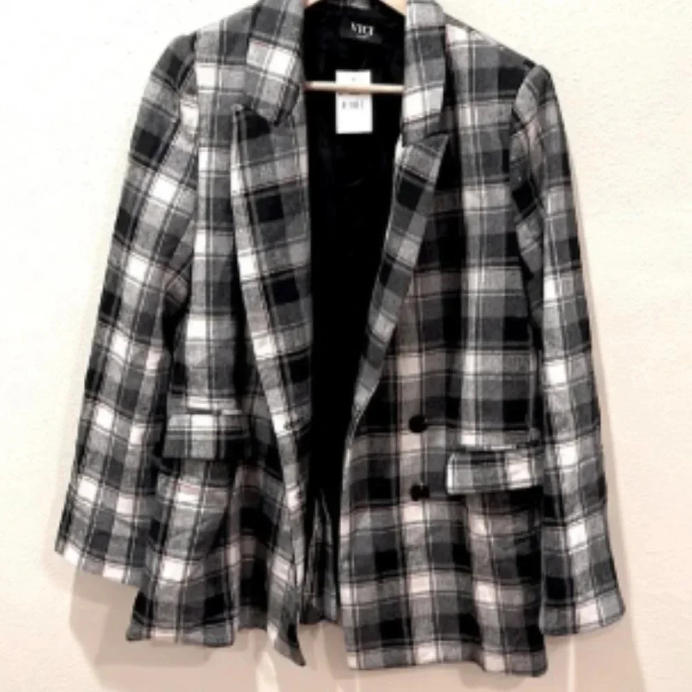VICI COLLECTION Plaid Peacoat In Black Multi. size Medium